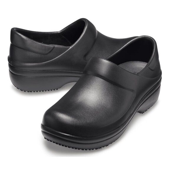 Crocs Dual Comfort Women's Neria Pro II Literide Slip Resistant Work Clog 9 - Picture 1 of 8